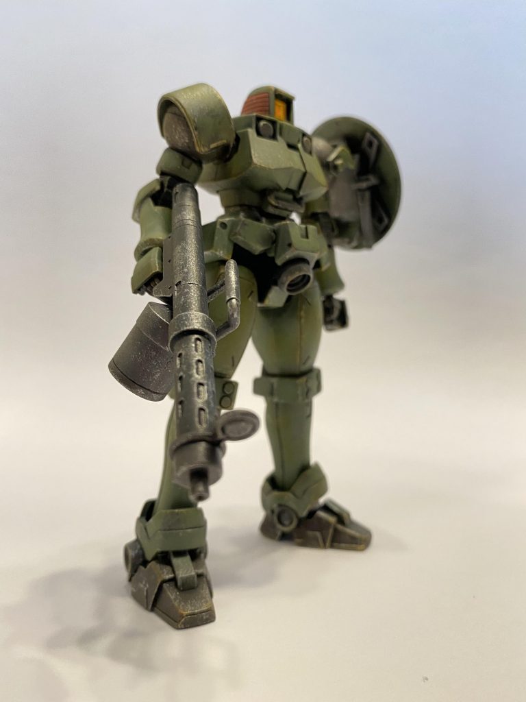 ライフルもいい色合いに。