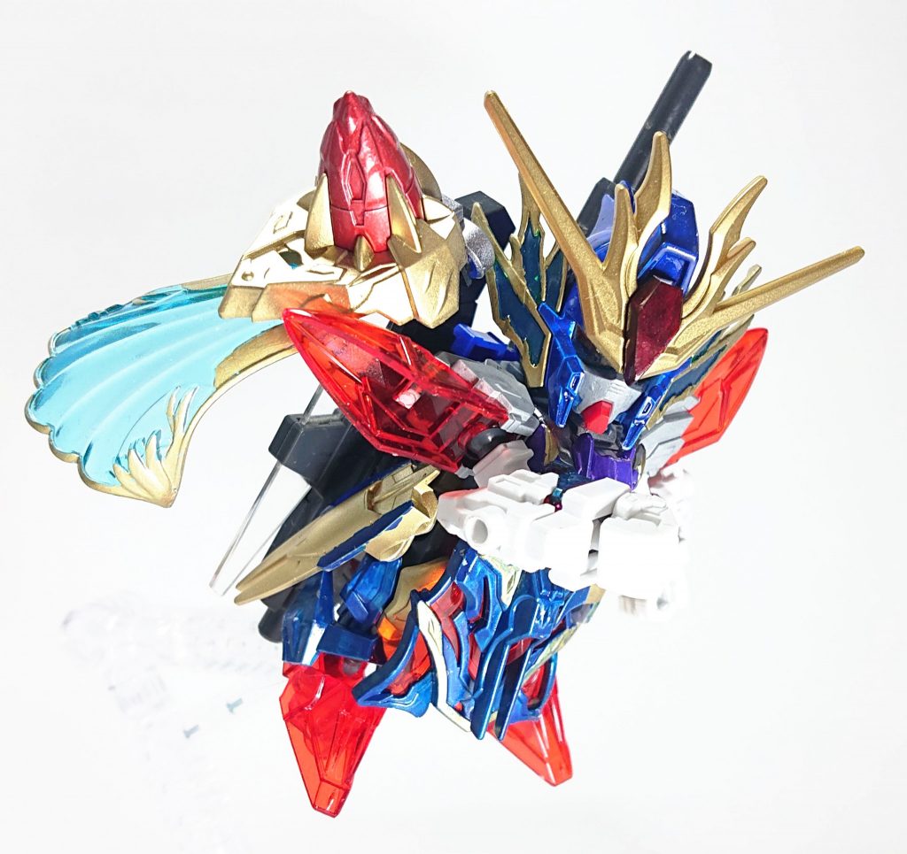 使用キット三国創傑伝・関羽雲長νガンダム三国創傑伝・趙雲ダブルオーガンダム三国創傑伝・荀彧ストライクノワール三国創傑伝・周瑜アカツキBB戦士・フルアーマーユニコーンBB戦士・ダブルオーガンダムSD・ガンダムバルバトスDX1/100 ケルディムガンダム変なポーズしてますが、頭部の塗り分けが終わったところで「トランスフォーマーだこれ!」と妙な既視感の正体が発覚したため、それっぽいポーズをさせました。自分はコンボイって呼ぶよりオプティマスプライムって呼んじゃう派です。