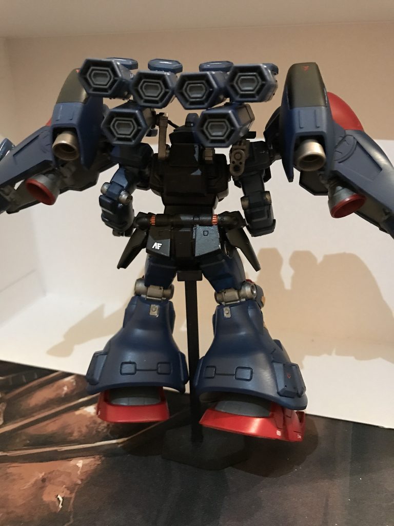 関節がキシキシいうので恐くてあまり動かせませんその代わりなのかは分かりませんがプロポーションは最高ですね。惚れ惚れ