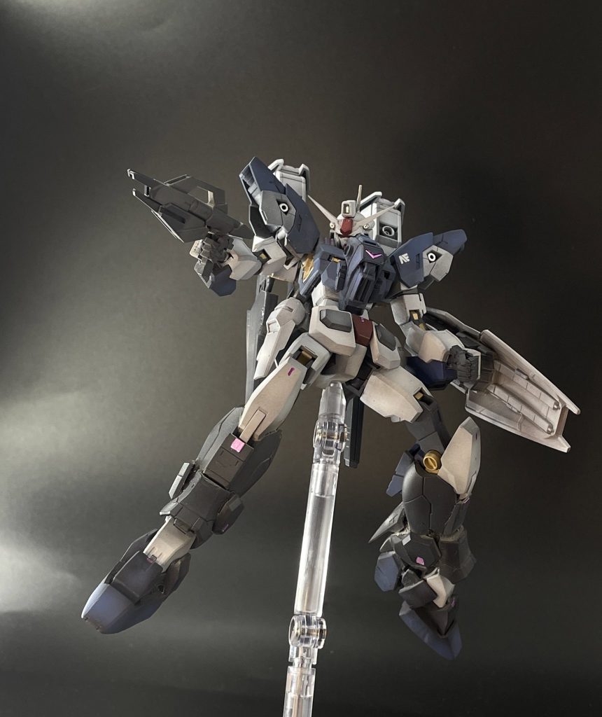 ビームライフルもバレルが焼け次第バレルを破棄します。