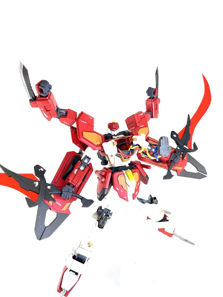 怪しい手が出現します