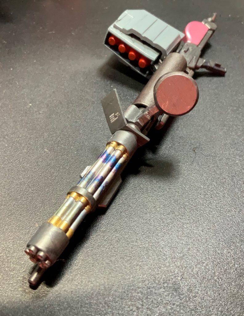 付属のライフルがシンプルだったので盛りました〜　ガトリングは女の夢　ジャンクでミサイルポッドも増設