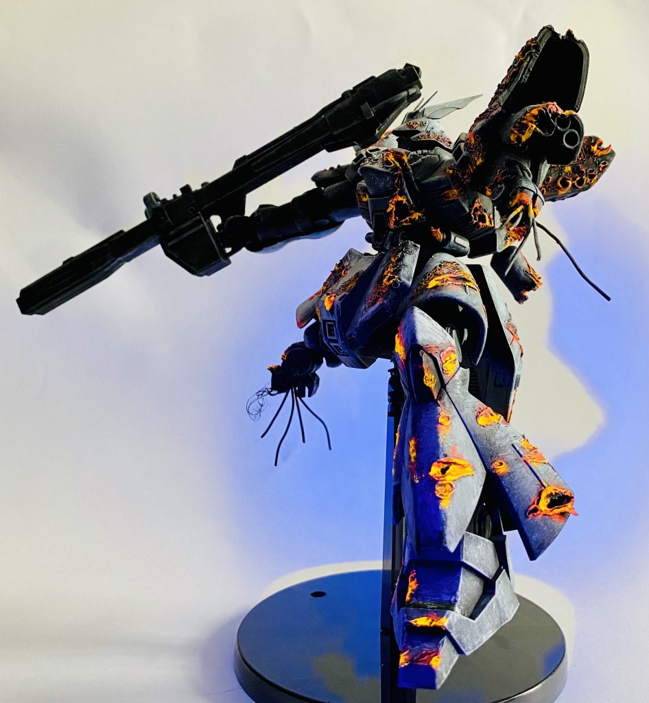 HGUC 1/144SCALE◇MSN-04 SAZABI サザビー 逆襲のシャア◇2次元彩色コミック調タッチ◇ダメージ加工塗装済み完成品–4枚目/制作者：H4co Y