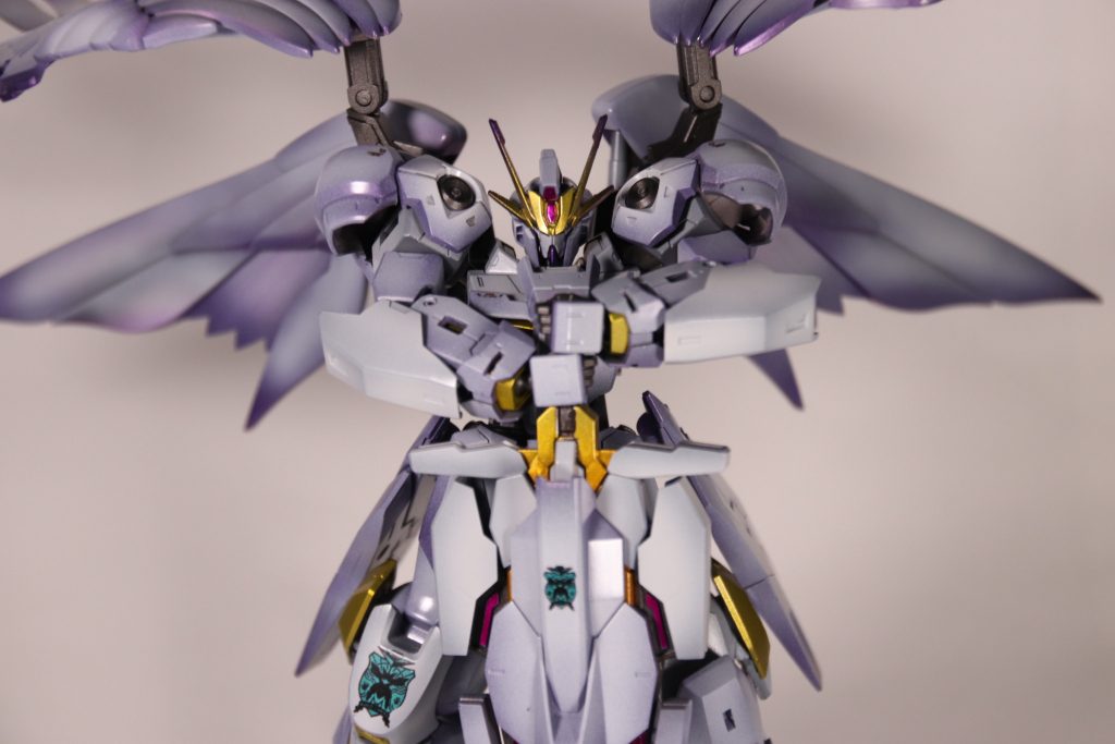 ビルドダイバーズデカールは自作して貼り付けてます