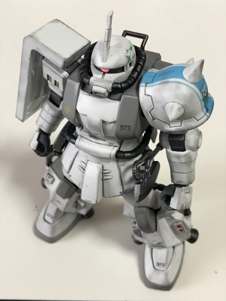 部分塗装だけして、ウェザリングマスターのライトガンメタルで汚し、ツヤ消しトップコートで仕上げました。お気楽に(^^)