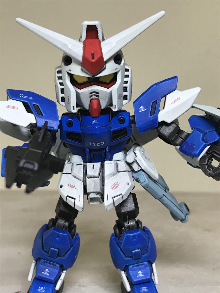 ビームライフルは SDクロスシルエット アースリィーガンダムのビームライフルを 使用しました。