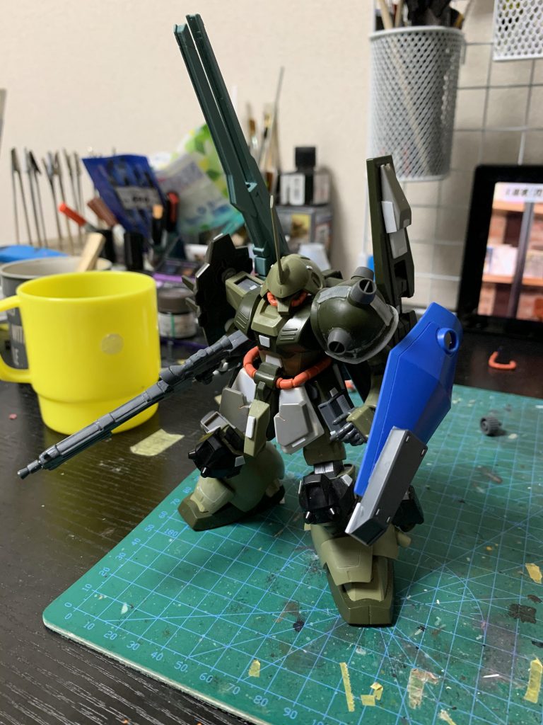 塗装前はこんな感じです。