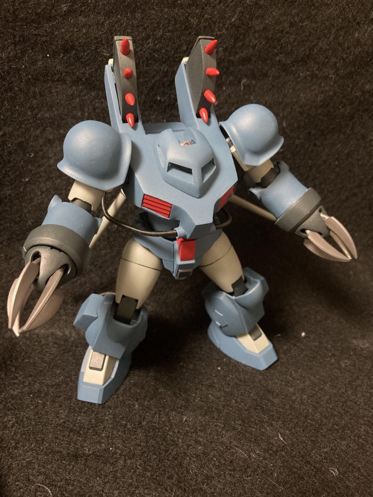 ギミックにはネオジム磁石を使ったミサイルポッドの展開!モノアイもBJ小を使うことで全周囲回して見ることができます('ω')三( ε:)三(