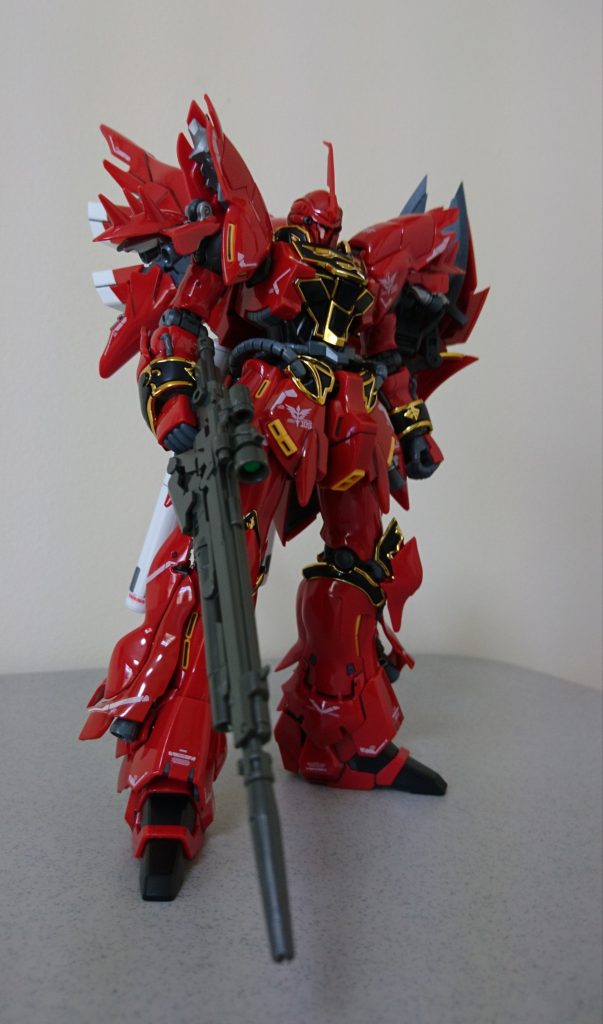 RGは関節が固いので、ポージングが苦手ですね～