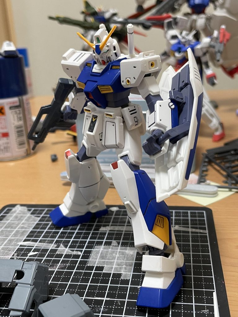 ガンダムNT-1改をお楽しみにしていてください！