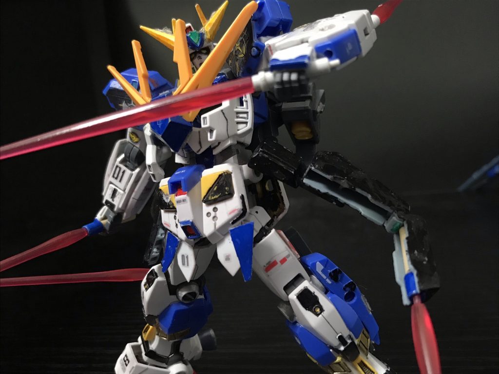 おまけ!モンスーンフリーダムの意味自由の季節風季節風とは、季節により風向きが変わること、この世界での自由とは気まぐれな物次!題名の意味15話狙撃と乱撃デュナメスとサバーニャが戦うため16話幻夢の叩叩くはストカスのこと叩くはストライカーになるそのストライカーが寝ているため17話紅の幻影トランザム!18話レッドデュエルダブルゼータもバイオセンサーで赤くなったので赤き決闘と言う意味19話モンスーンフリーダムここで終わる予定だったため最後は題名からみたいなノリ20話ファイナルモンスーン 最後の季節風少しな自由だが、手に入れることができた。おめでとう!次!コメント欄にて指摘して頂いたのですが、最初からラファエルに保護してもらえばよかったんじゃと言うコメント…その通りです!!!次!!今までの登場人物をチームにまとめると、1.デュナメス、ストカス、ペイルライダー2.ウーアオー、ディジェ、ワイケー3.ラファエル、イージスナイ、Hiβ、ワイケー4.百式、百式改、サバーニャ5.???、ディスティニー、ダブルオー6.ロト、バルルスレクスルス、イージスと、ほとんどが三人組…三人組でも関係性は違うんだなー次!今回のサムネはウーアオーが撮った物