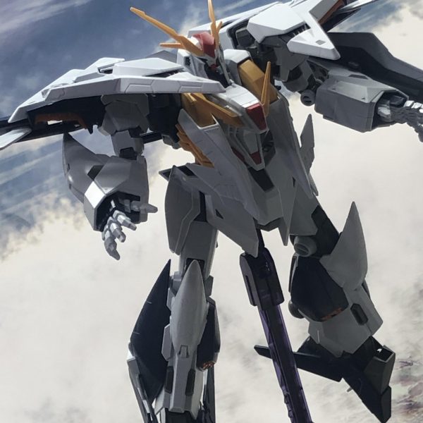 クスィーガンダム