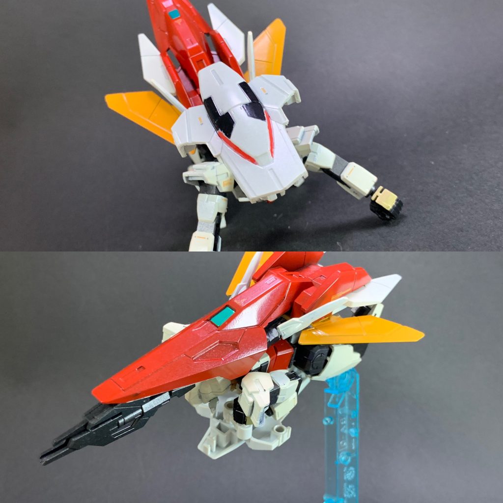 コアディフェンサーを装備することでテールユニットとして使ったり、コアフライヤーにも変形できます。