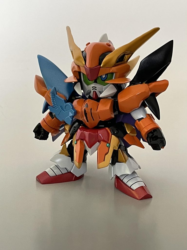 FRONTベースはゼロガンダムですがハルートのオレンジが加わり印象がかなり変わります