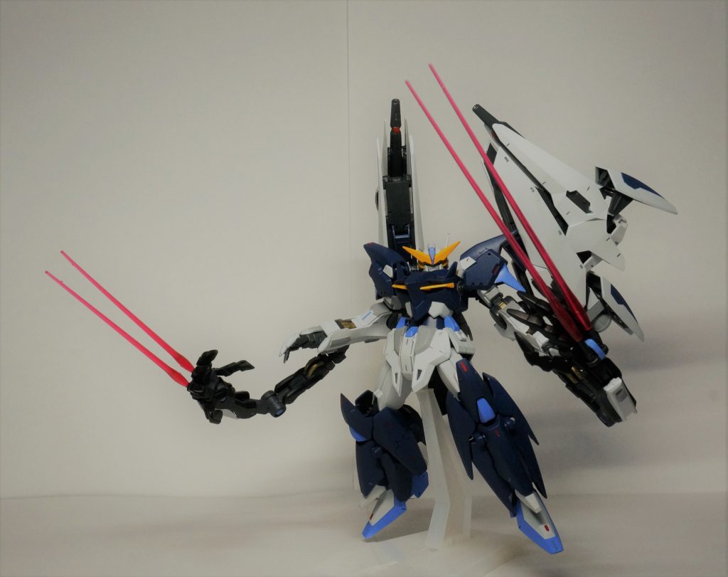 アーム展開ゼルトザームアーム先端にはビームガン兼ビームサーベルを追加。