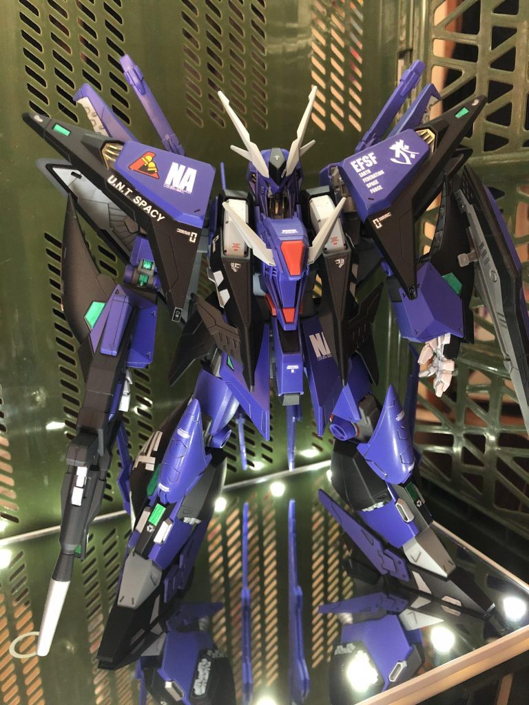 サイコフレームとミノフスキードライブの融合👍🏻