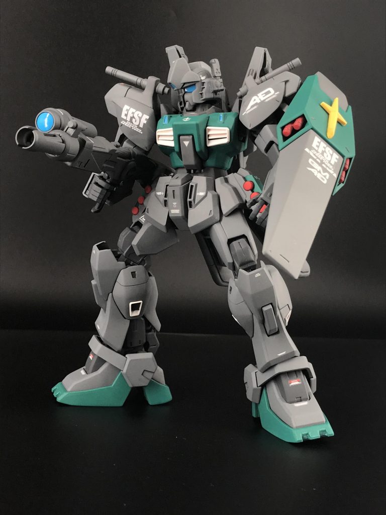 旧MGのMk-Ⅱはかなりどっしりしていてちょっとポーズをとるだけでもかなりかっこよく感じます^_^