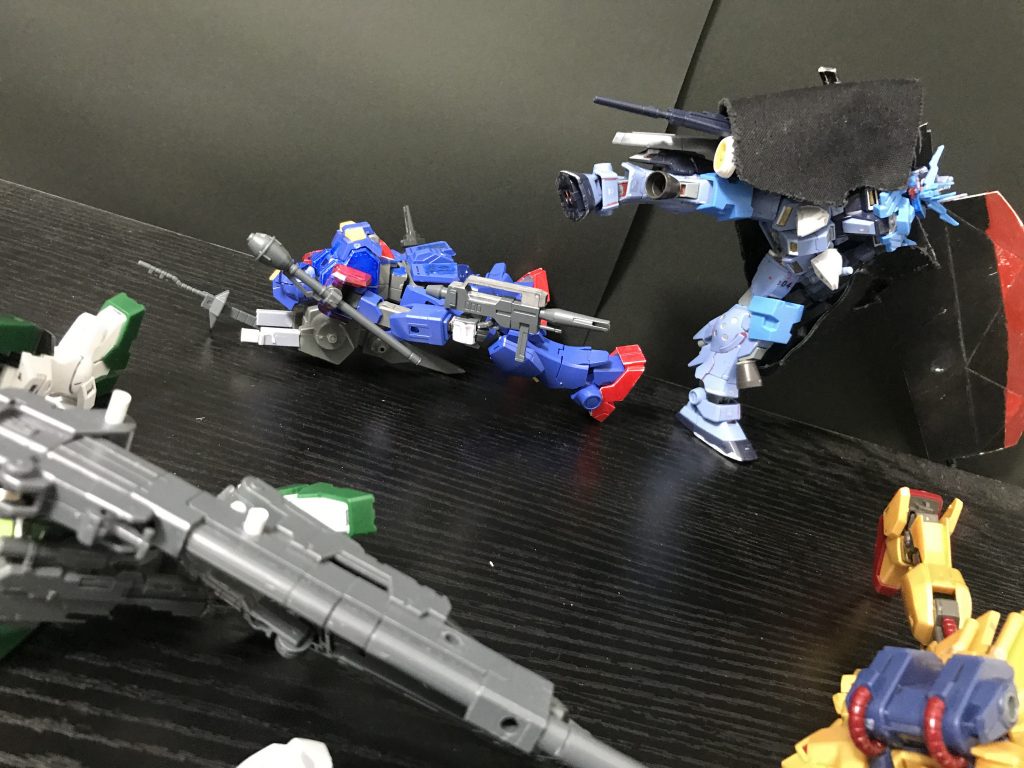 ストカス「あああああああああああああああああ!」ペイルライダーd.d.d「堕ちろ!」