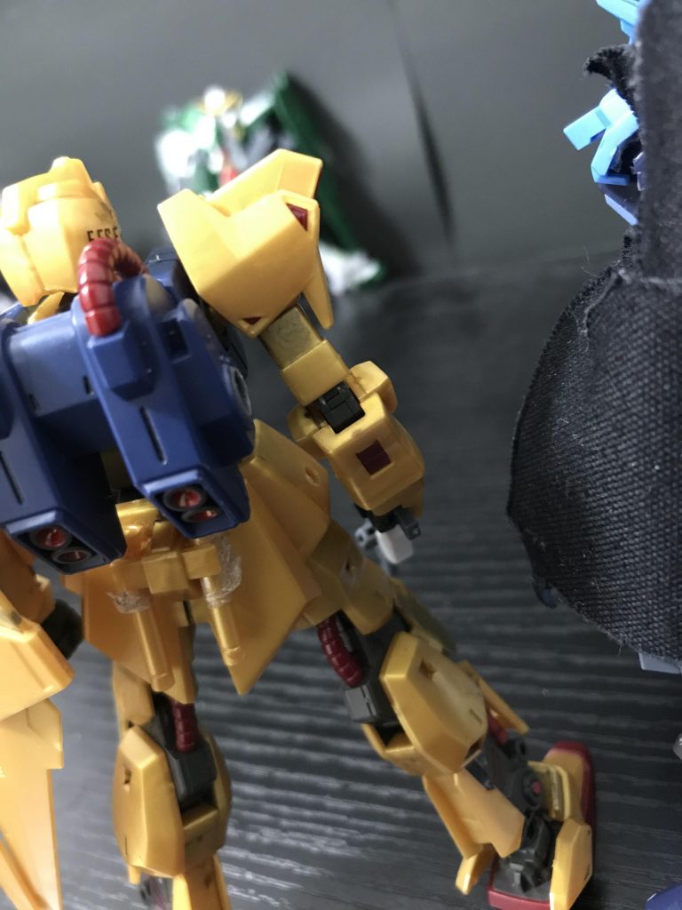 百式「やれんのか?新人さんよぉー!」???「問題ない」