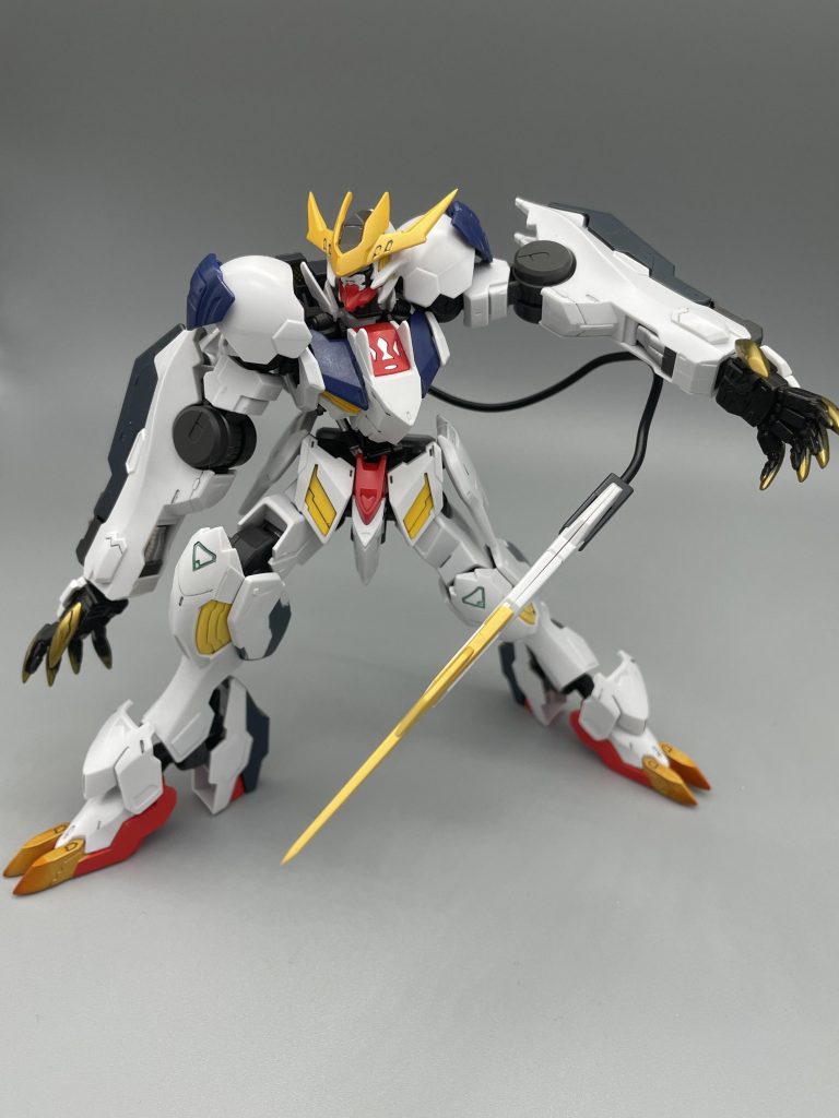 簡単に終わらせよう、がコンセプトで組み始めたんですが、角や爪を尖らせたり各マスキングを頑張り始めたりでそこまで簡単には終わらなかったというか終わらせなかったというか…やる部分やらない部分の取捨選択の難しさが身に染みてわかりましたとりあえず次組む時はヒールの肉抜き穴は埋めたいですね（笑）