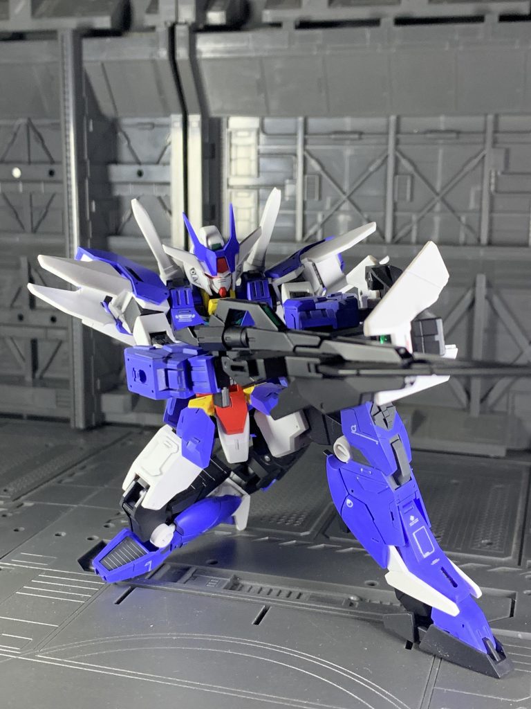 膝の肉抜きはプラ板で埋めてます。