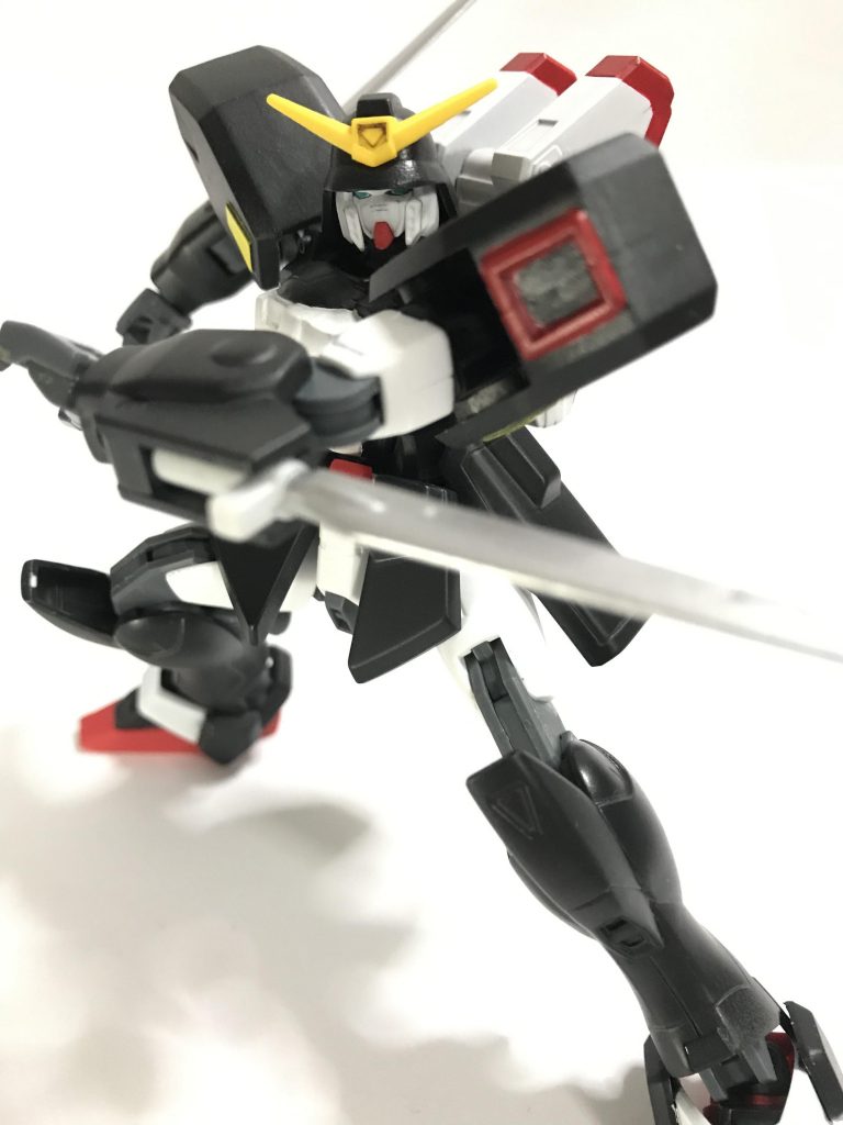 脚はそのままウイングです、シュピーゲルの太めな脚も好きですが細いのも良いかなと思いそのまま使いました。