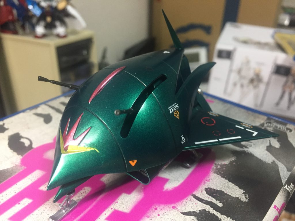 エルメス–2枚目/制作者：ジョニー服部