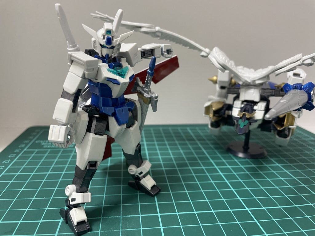コアガンダムとポリウーコスアーマー