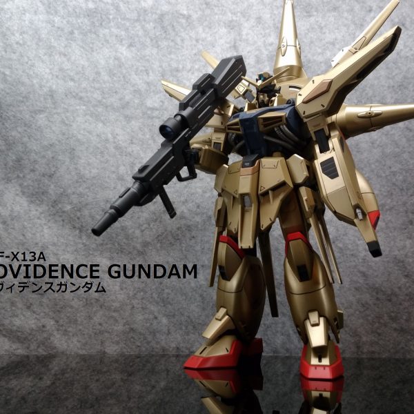 1/100 プロヴィデンスガンダム