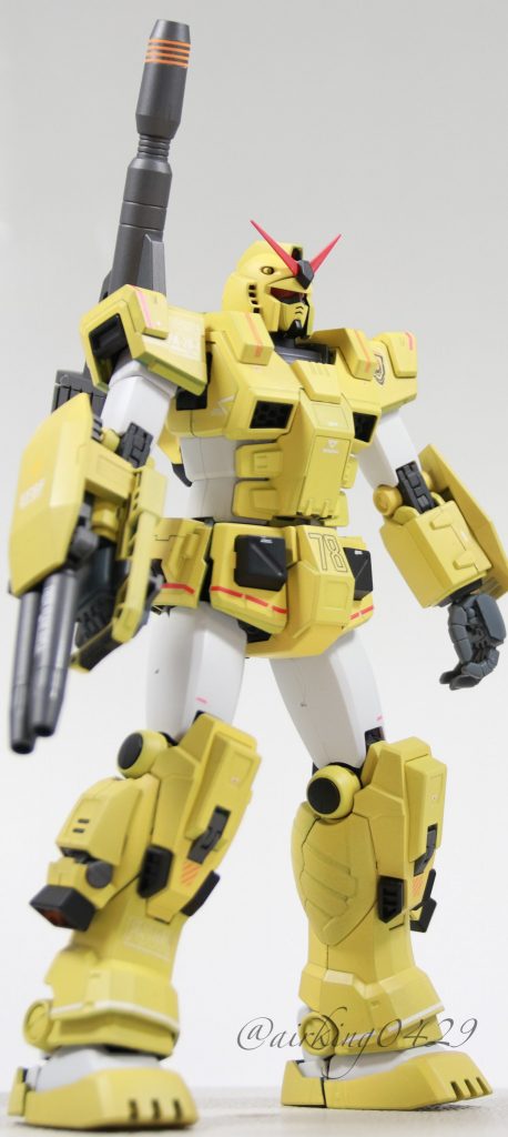 いや、これは目立つ