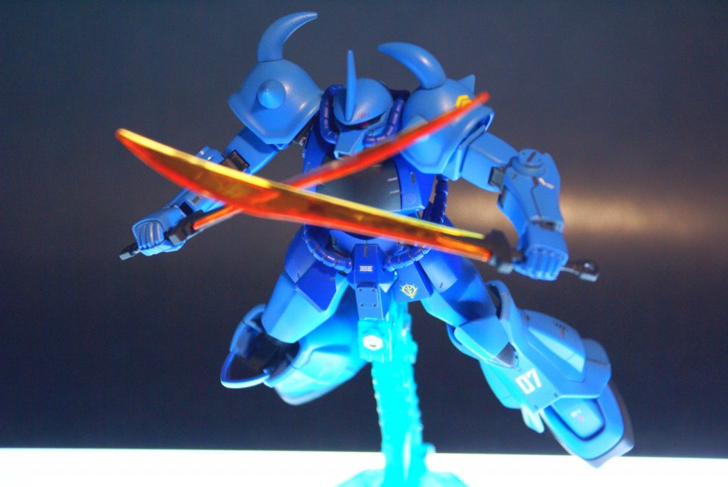 最初からヒートサーベルが二本ついてくるのはいいですね‼