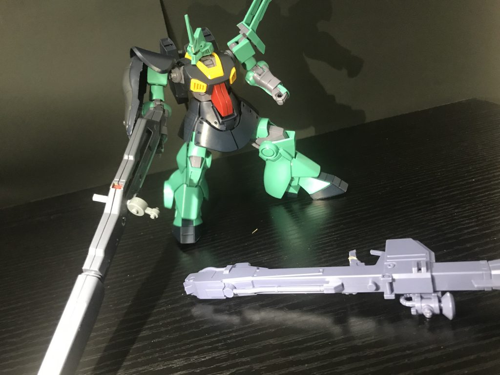 ディジェ「こっちも…か」ディジェ「ありがとうロングライフルこのジェネレーターは微核弾を使ってたよな…これで…」