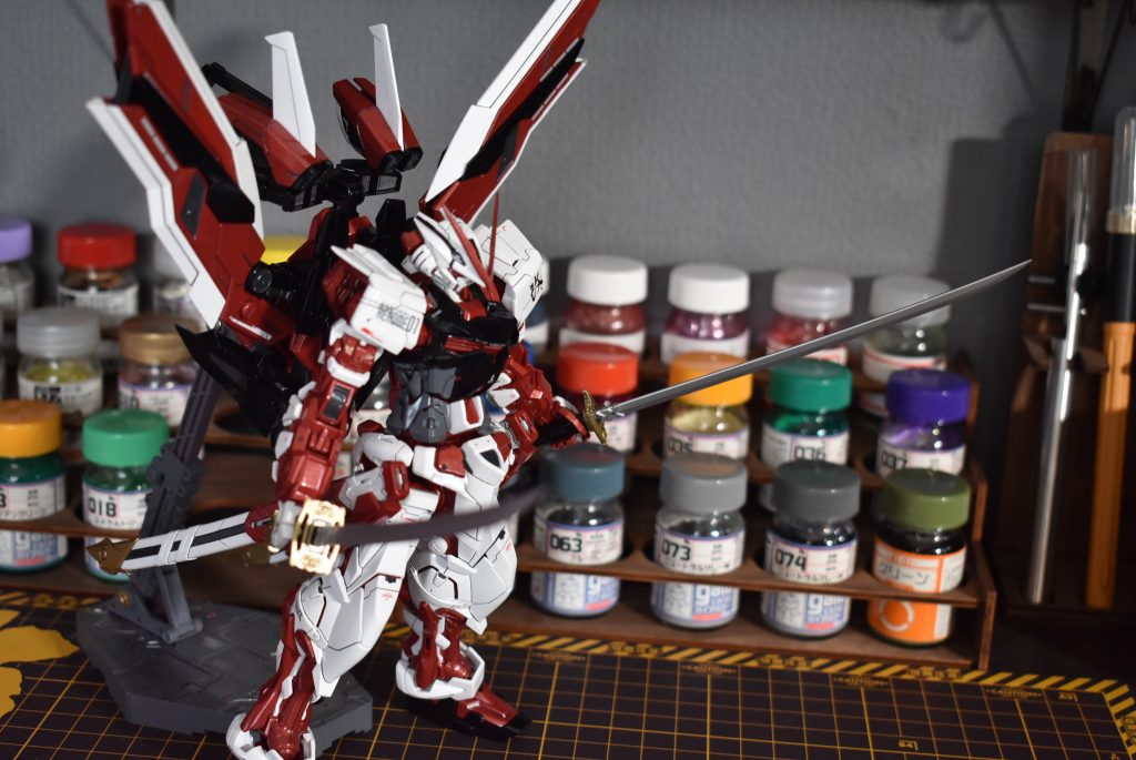 MG ガンダムアストレイ レッドフレーム改–4枚目/制作者：しろもももぐ