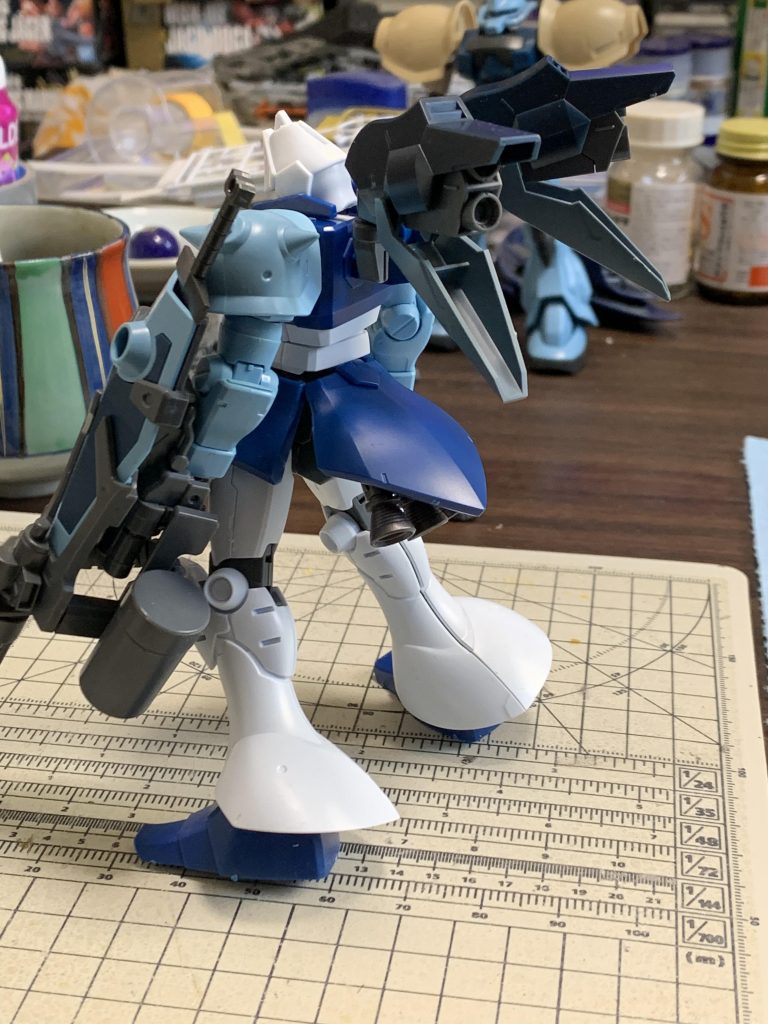 バックパックは漏影