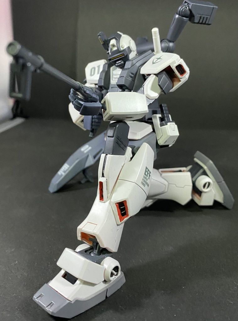 「幻獣の顔を拝んでくる」登場回のイメージ関節自体はジムIIIなんで最新キットから見たらポージングはちょっと難しいです…