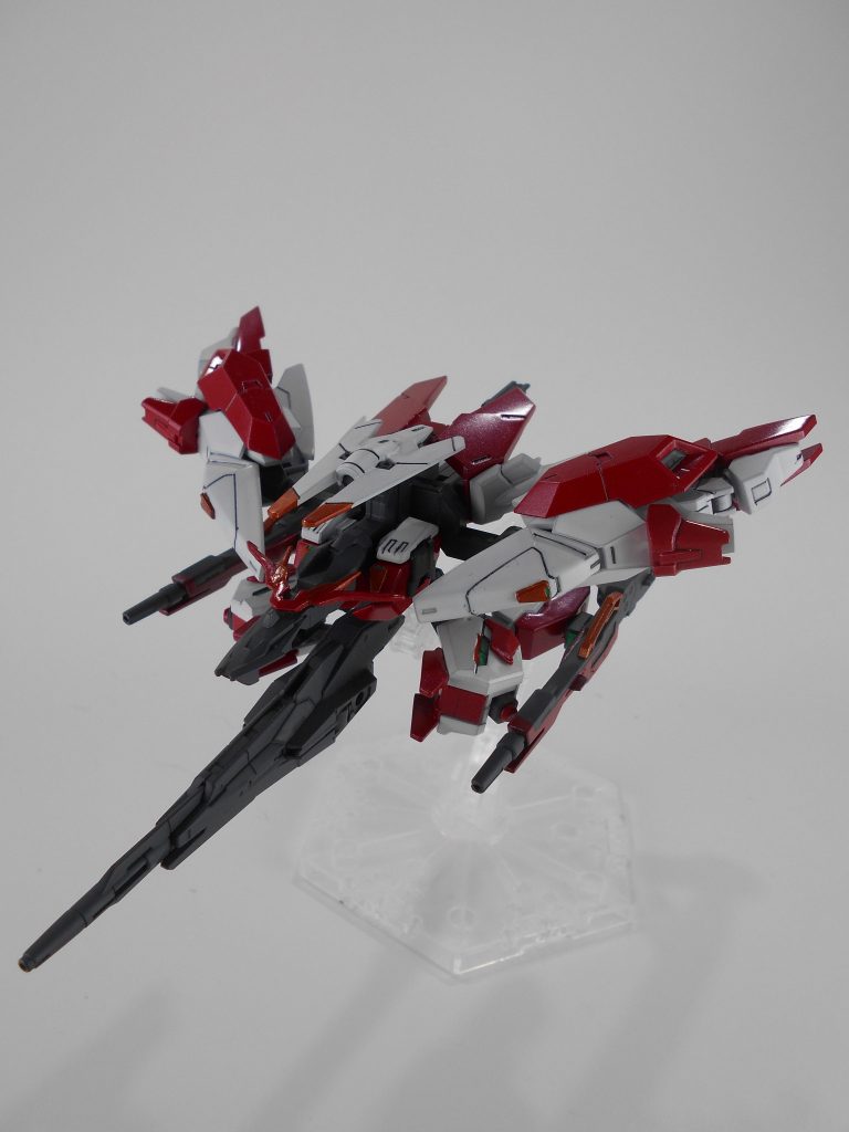 サンアーマー。ユーラヴェンの原型となっていて、加えてツインバスターライフルが追加されています。