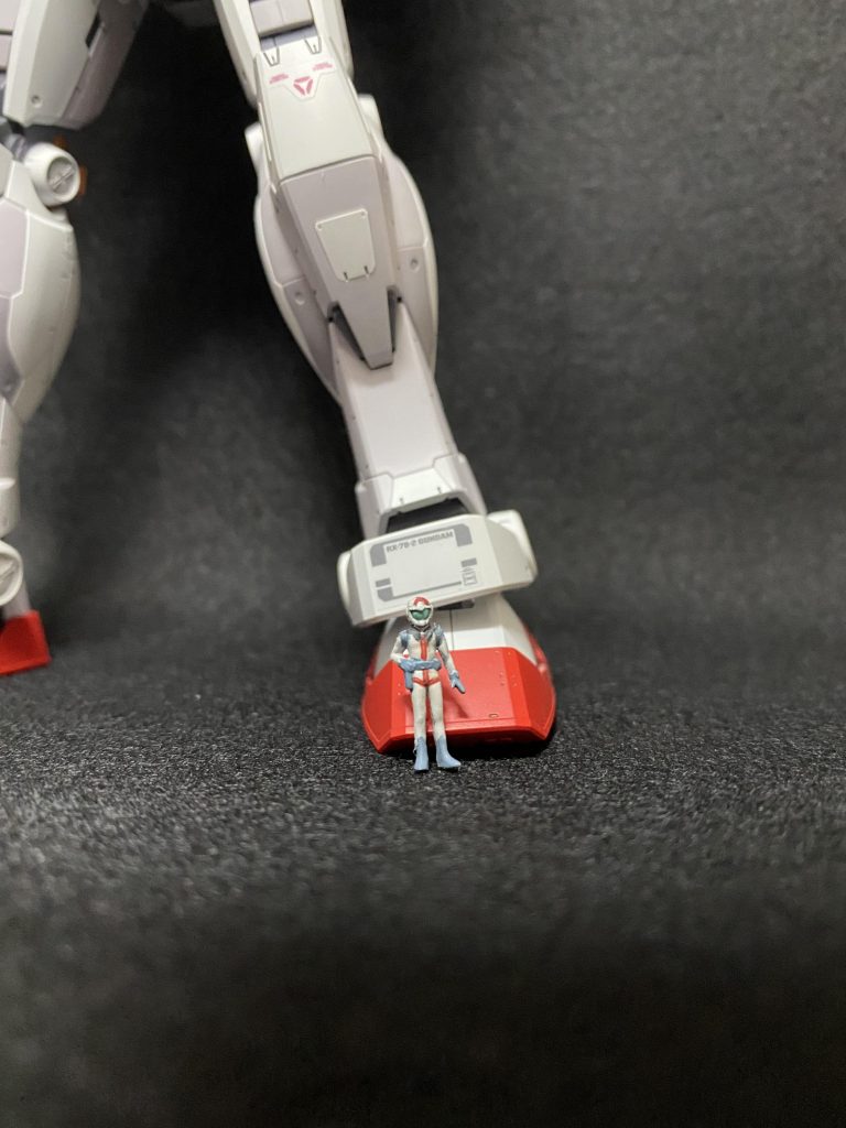 アムロ。たぶん、アムロ。