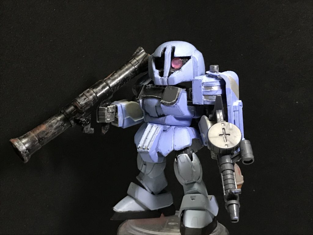 武装もザクから拝借