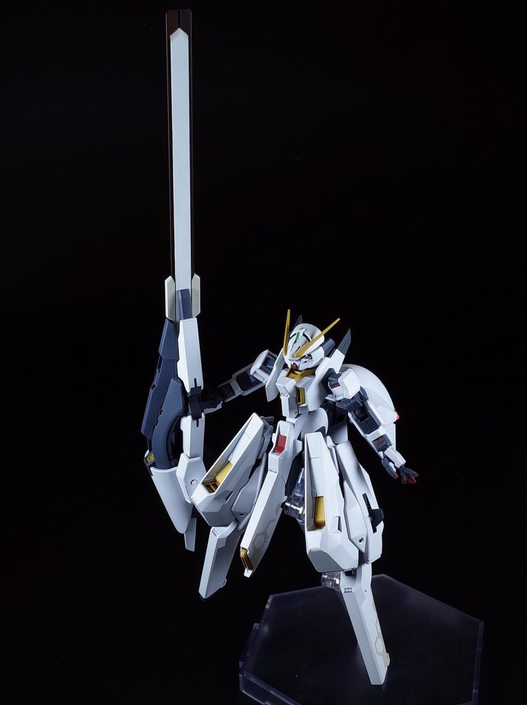 ライフル持たせて全身入る写真に苦労しました。