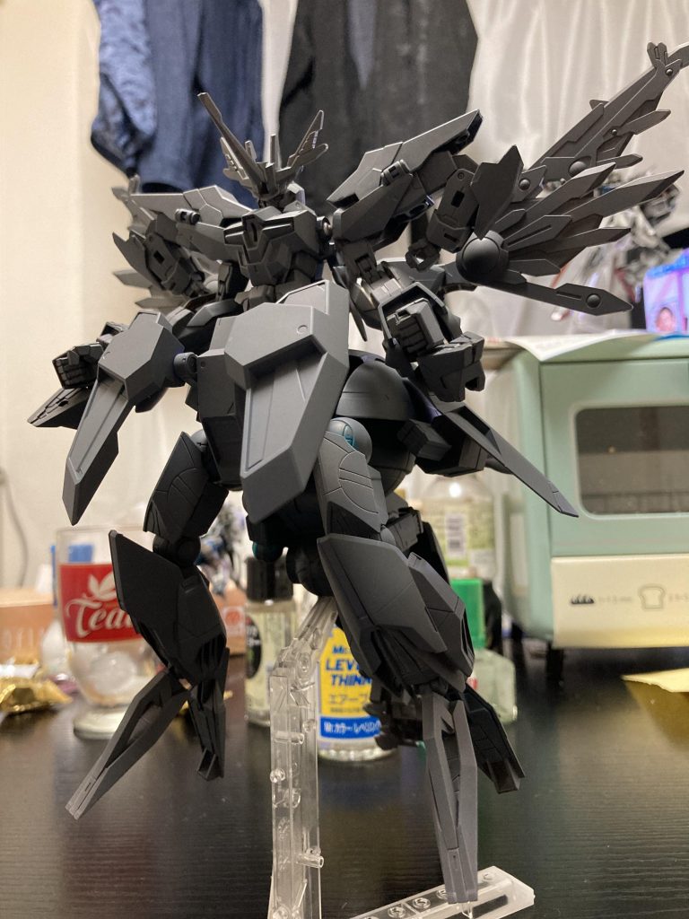 全体をメカサフスーパーヘビィで捨てサフ。