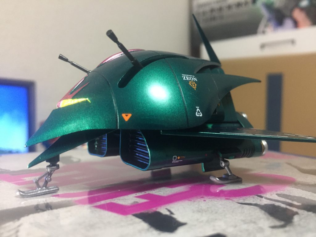 エルメス–4枚目/制作者：ジョニー服部