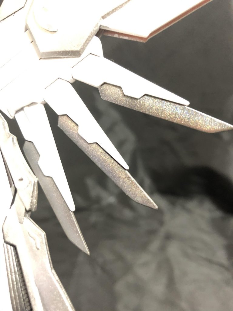 光を当てるとこんな感じに。