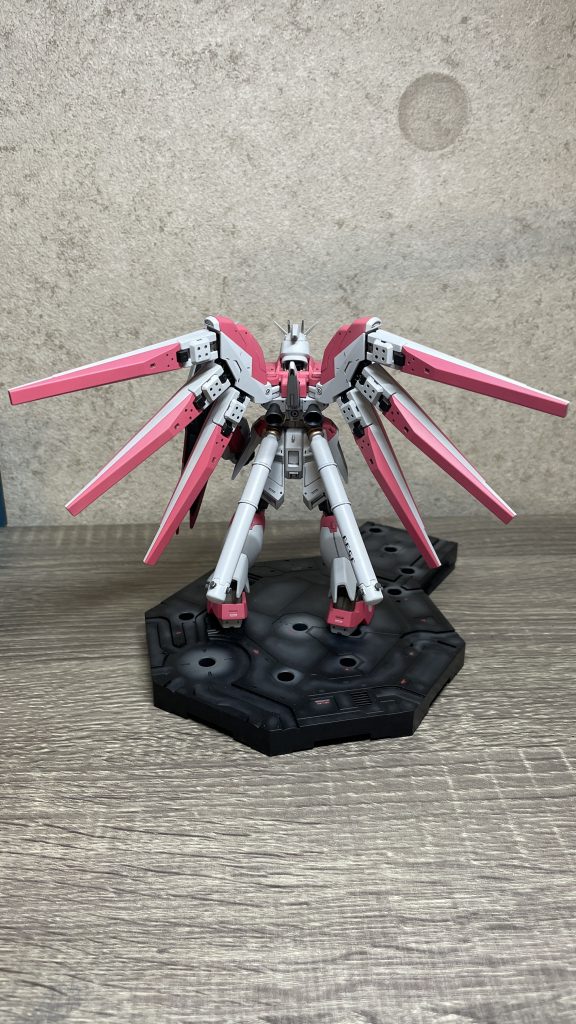 春色Hi-νGUNDAM–4枚目/制作者：ゆうしゃ