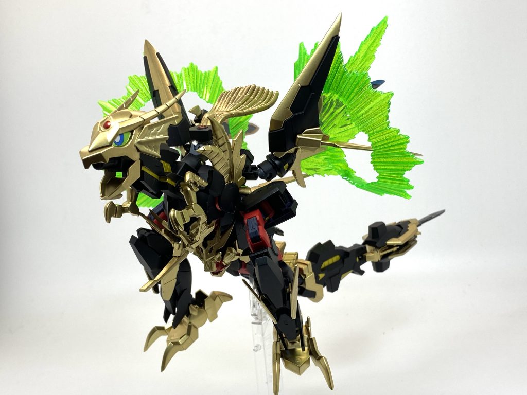 オメガガンドラゴンモード飛行能力と火力に特化したドラゴン形態。