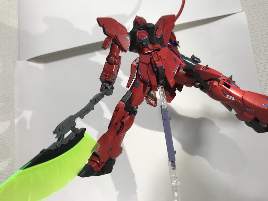 イケメンポーズ！名前の由来はリレアルッドリアル、レッドです！本当の赤です！