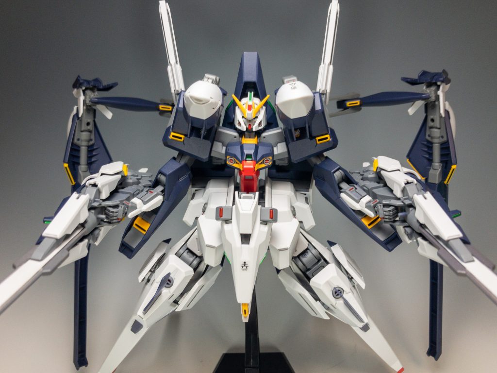 飛行シーンをイメージして!劇中でも、おそらくこの装備で戦闘したと考えられます。