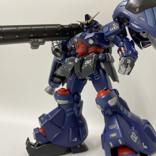 GP-02 ティターンズ仕様です