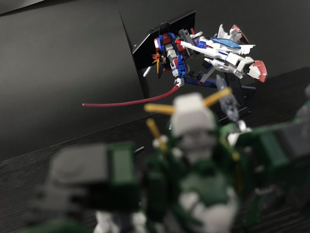 バスターZZ「ハッハッハ！　　　　　　ジャマァァダァァッ！」