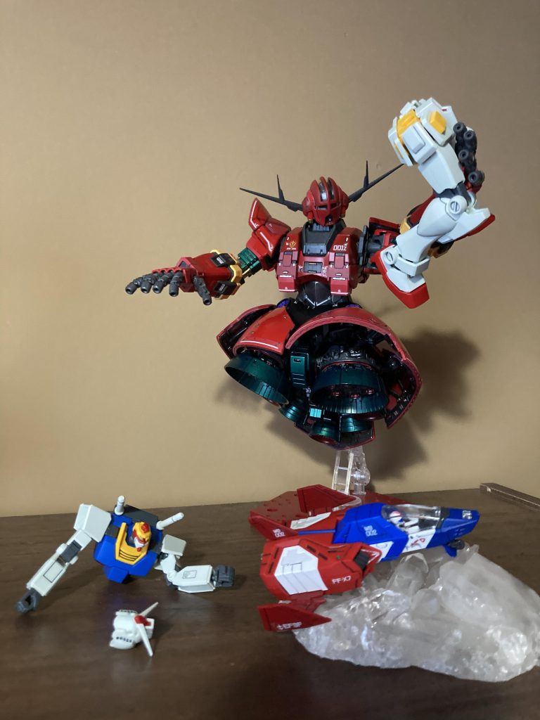 ③シャア『アムロめ、逃すか』78さん、ズラが外れてますよ。笑コアファイターで脱出からの〜