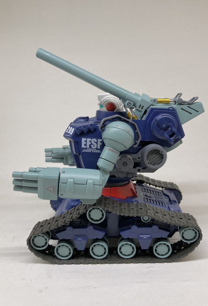 横から。腕の付け位置を変更しました。